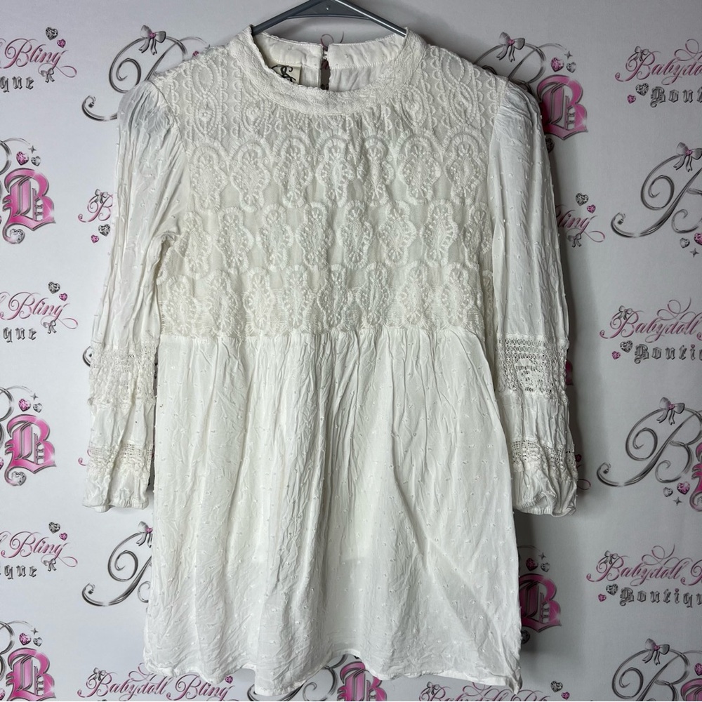 One September blouse long sleeve embroidered White Lace Long Sleeve Dress